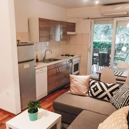 Cosy Apartment In A Quiet Neighborhood Задар Екстериор снимка